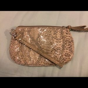 Ny&co sparkle snake skin clutch